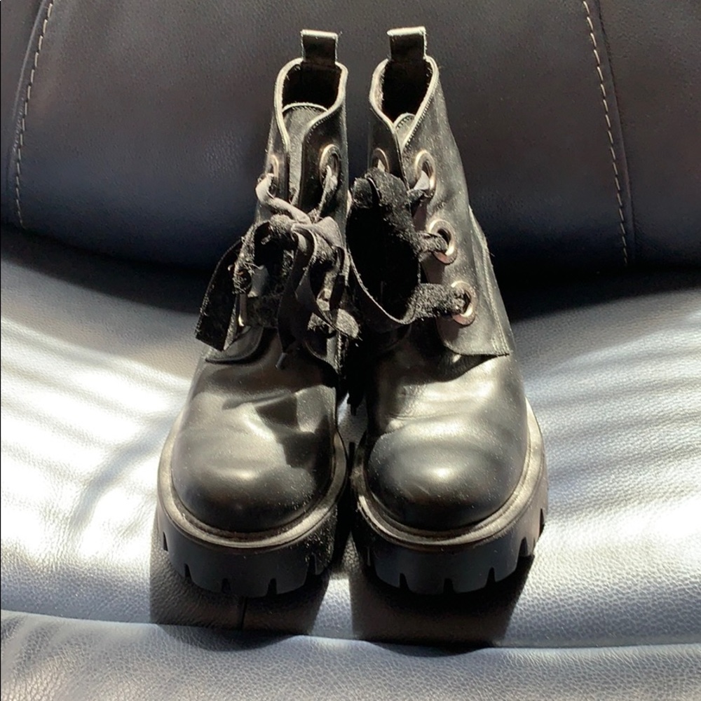 Shelley London chunky black boots size 6